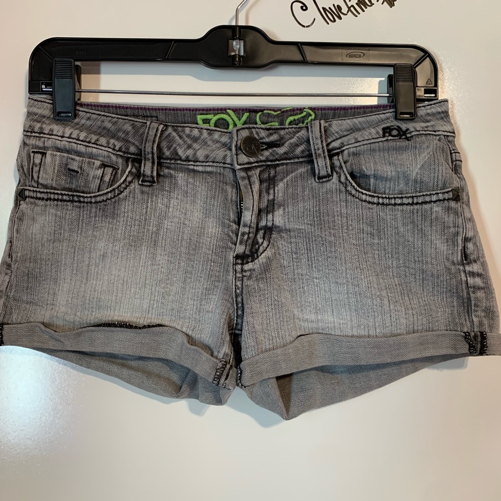 Fox short shorts light grey wash